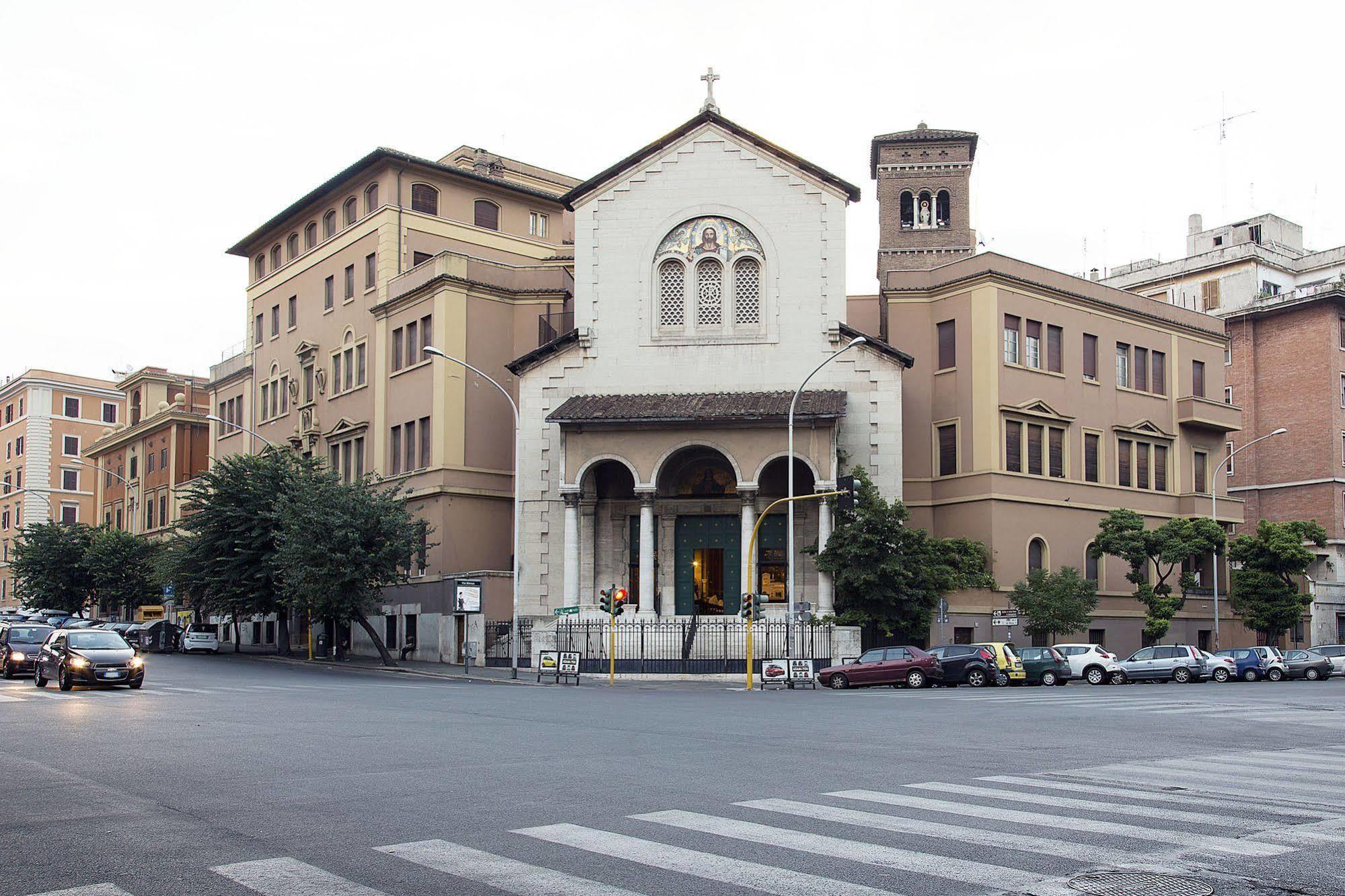 Bells Of Rome Hotel Exterior foto